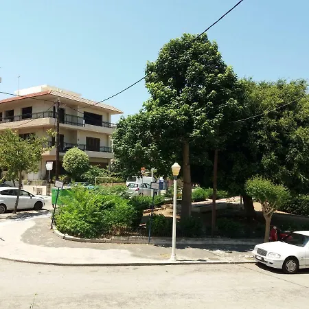 Angel-modern In The Center Of Rhodes Town *